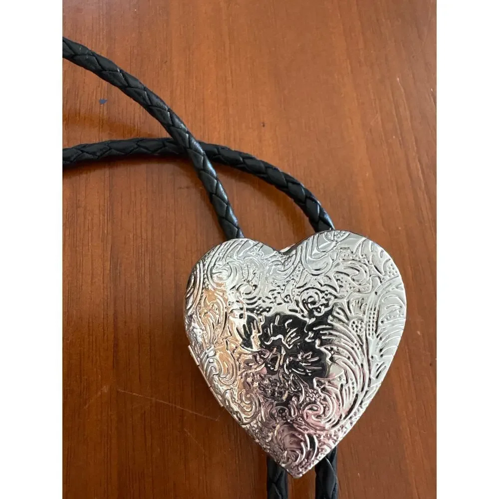 Vintage 90s Heart Locket Bolo Tie Leather Cord
